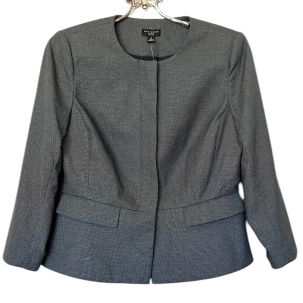 NWT ANN TAYLOR Grey Structured Blazer Size 8P